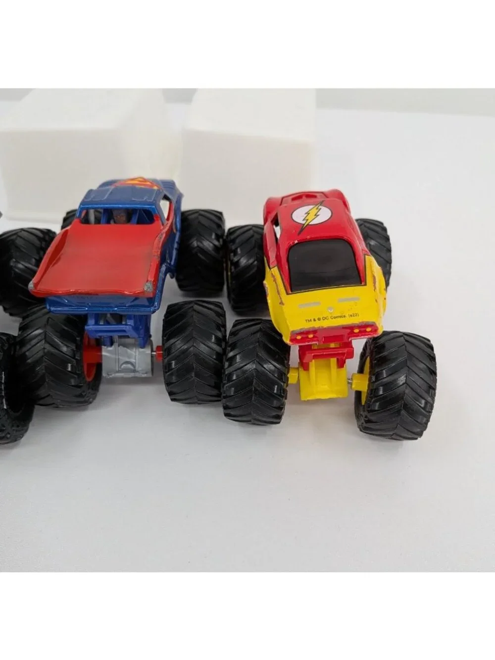 Monster Jam DC Comic Diecast 1:64 Lot of 5 Justice League Monster Trucks BKT